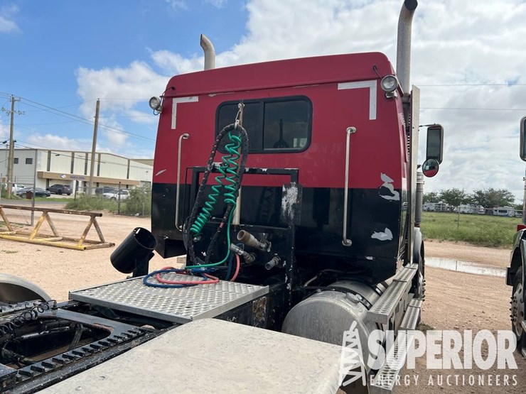 2012-western-star-4900-image-3