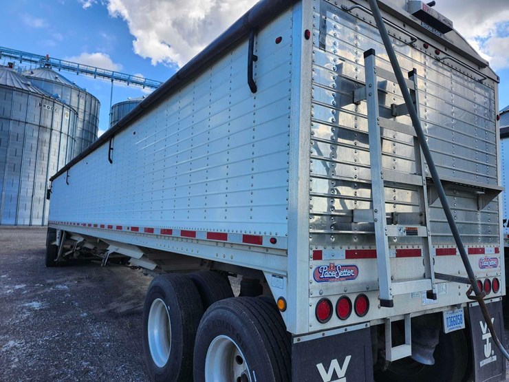 2015-pace-setter-image-11