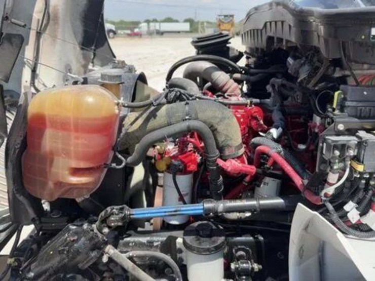 2022-international-mv607-image-16