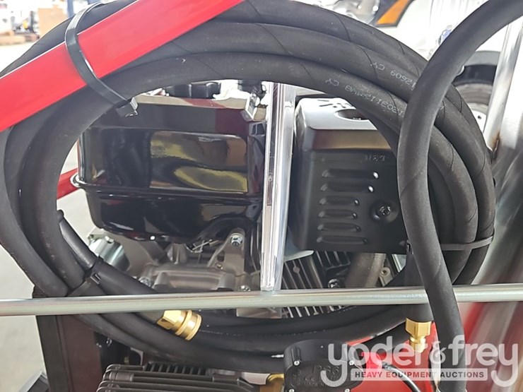 unused-magnum-4000-gold-pressure-washer,-15hp,-electric-start,-12v-system,-diesel-fire-burner-image-23