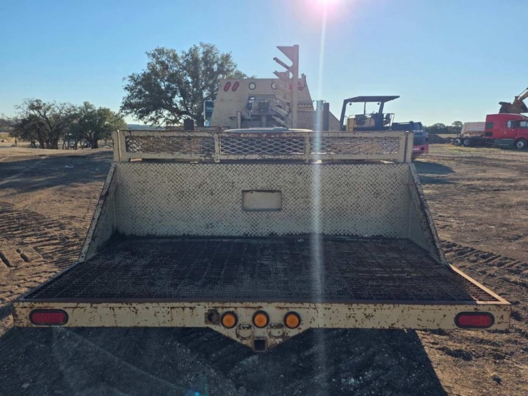 2008-ford-f650-image-6