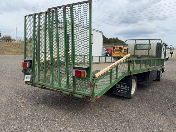 isuzu-npr-hd-image-8