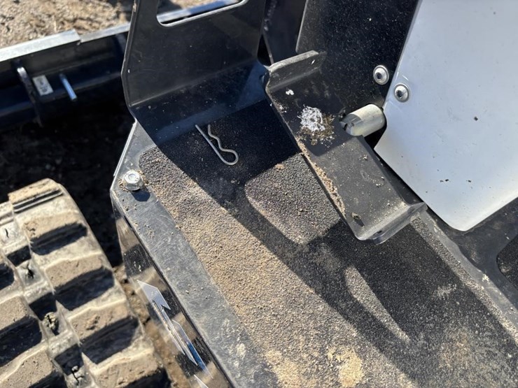 2022-bobcat-e10e-hydraulic-excavator-image-39