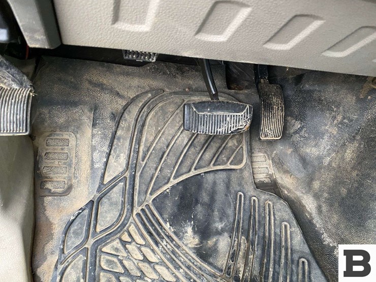 2009-ford-f350-image-28