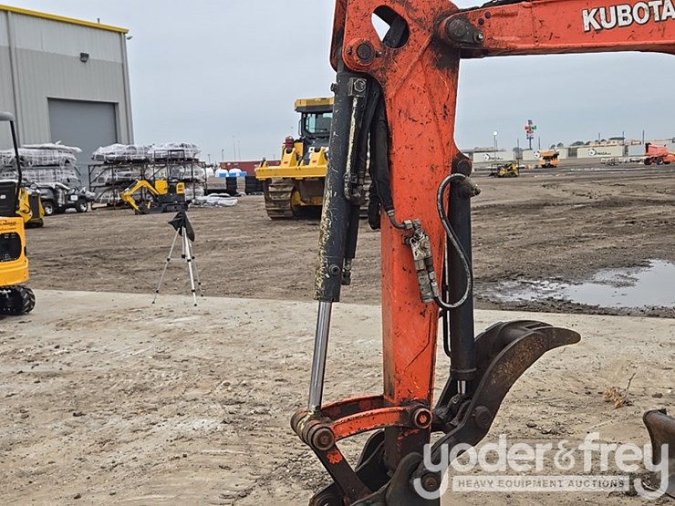 2017-kubota-u35-4-image-39