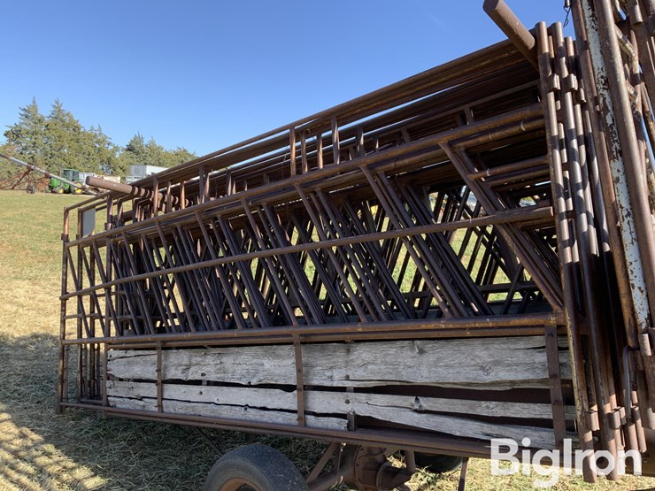 feed-panel-trailer-image-15