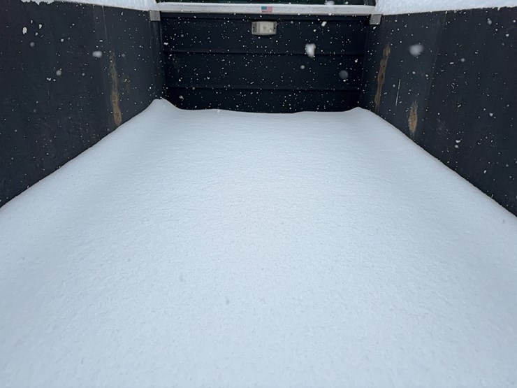 2017-chevrolet-2500hd-image-7