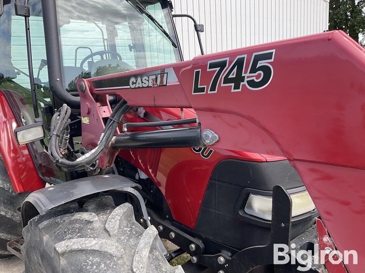 case-ih-farmall-105u-image-18