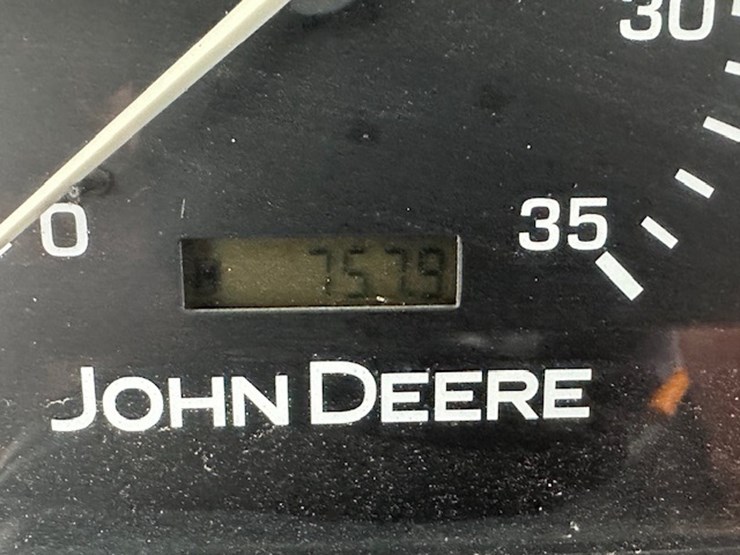 john-deere-4105-image-49