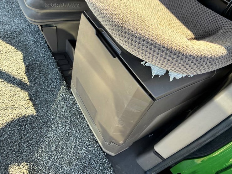 john-deere-s680-image-99