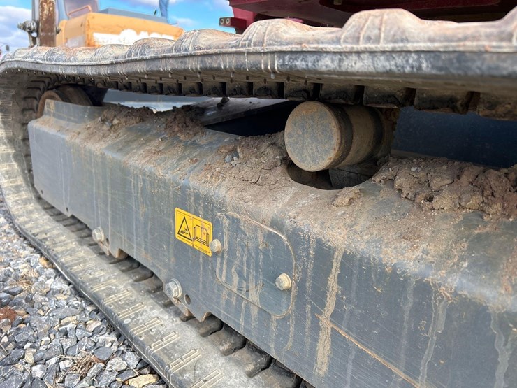 2020-takeuchi-tb235-2-image-15