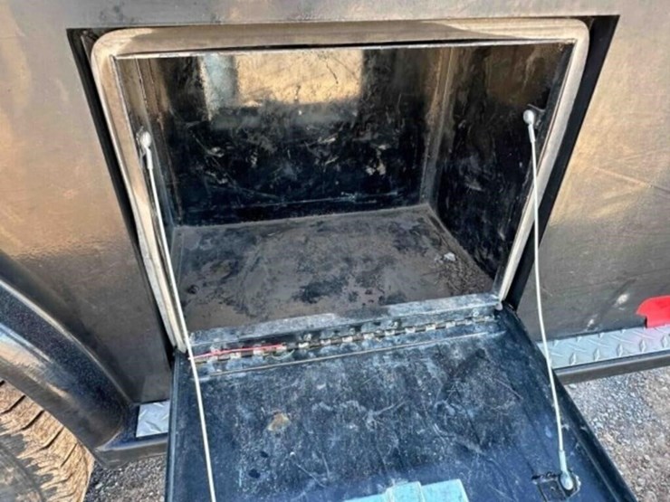 2024-ford-f350-image-20