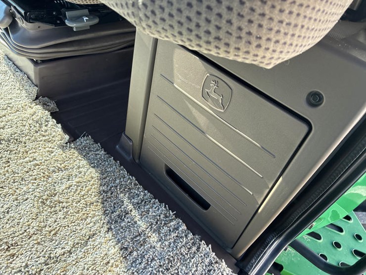 john-deere-9460r-image-64