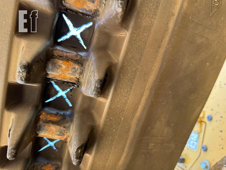 2022-caterpillar-299d3-image-16