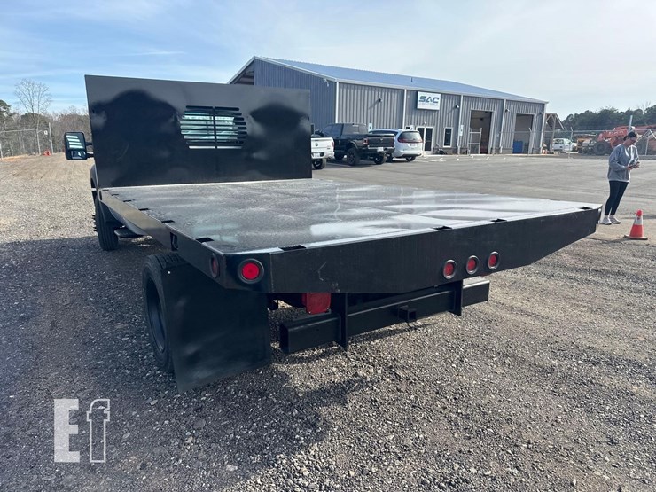 ford-f550-xl-image-5