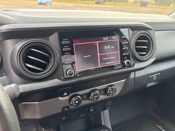 2022-toyota-tacoma-image-11