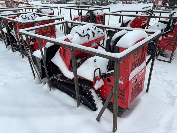 new-agt-sda-140t-mini-track-loader-image-7