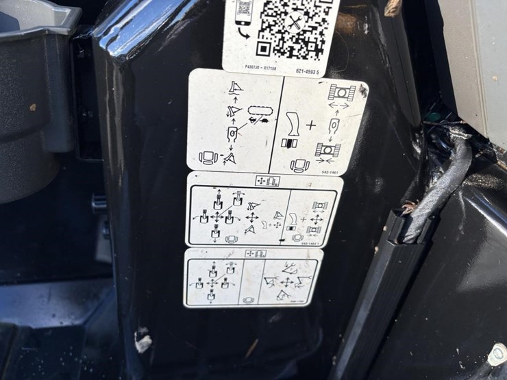 2021-caterpillar-302.7cr-image-34