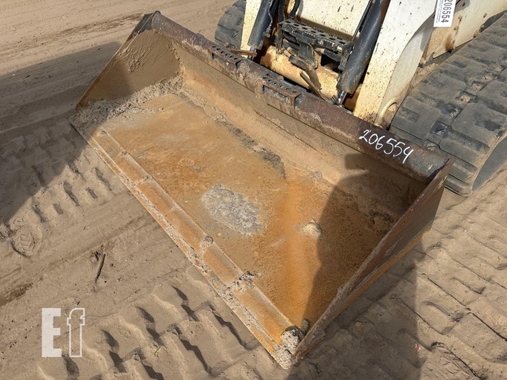 2022-bobcat-t740-image-20