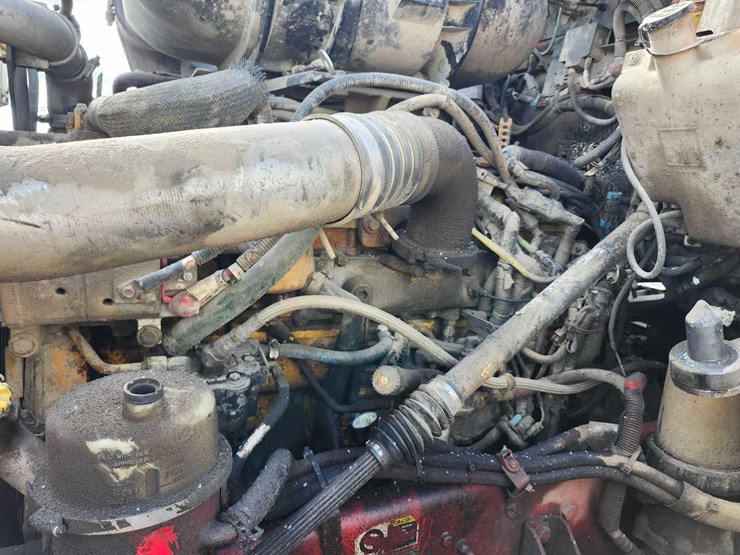 2011-kenworth-t800-image-27