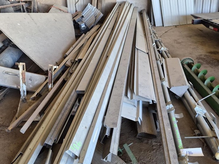 door-and-rails-image-2