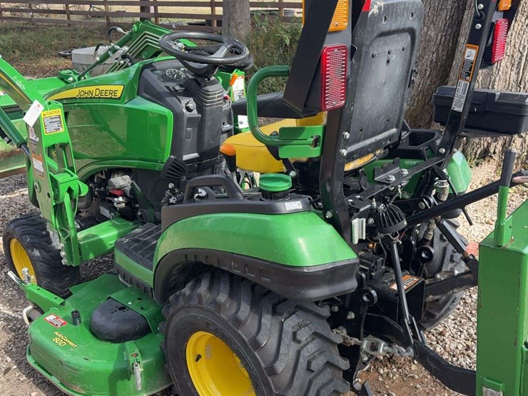 2023-john-deere-1025r-image-6