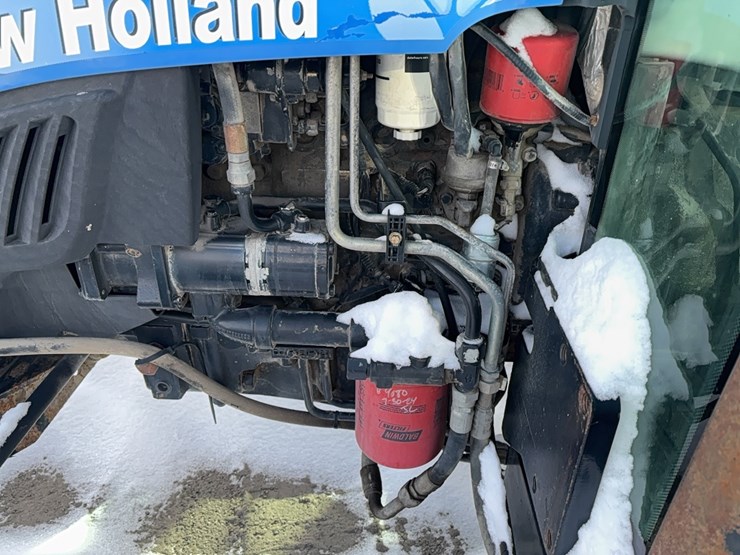 new-holland-t4020-image-11