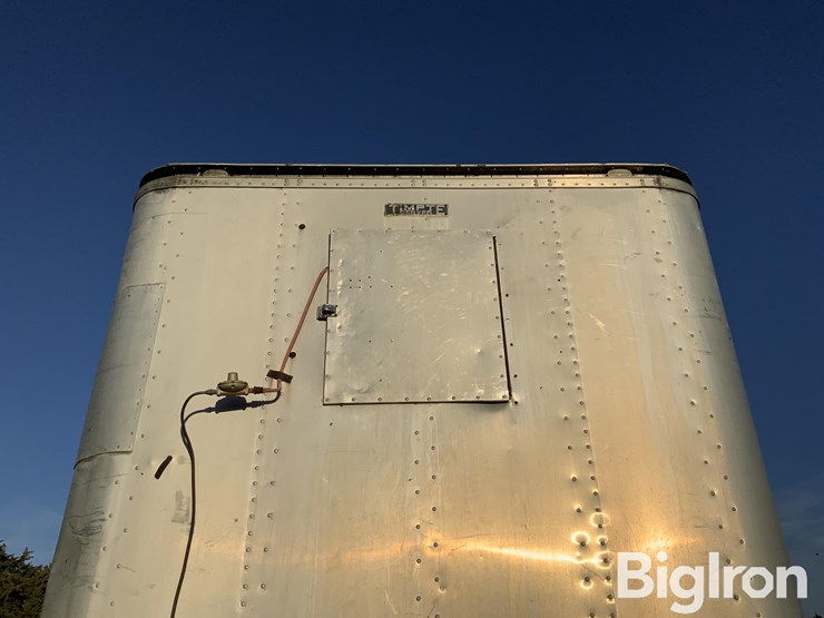 1960-timpte-t/a-nurse-tank-van-trailer-image-13