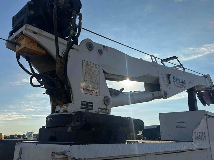 2017-ford-f550-image-6