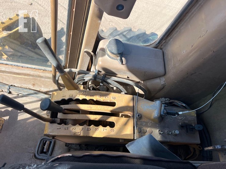 1992-caterpillar-14g-image-39