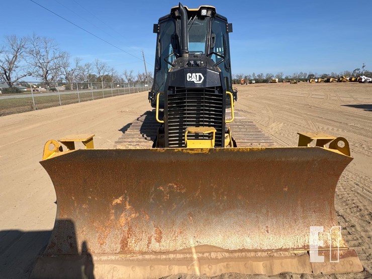 2021-caterpillar-d3-image-7