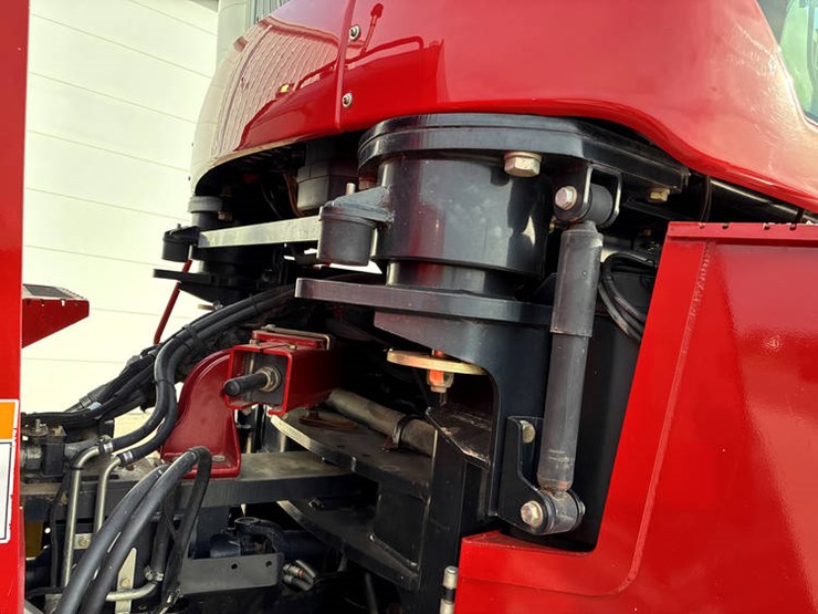 case-ih-steiger-620-image-22