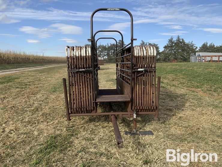 winkel-chute-&-panel-trailer-image-2