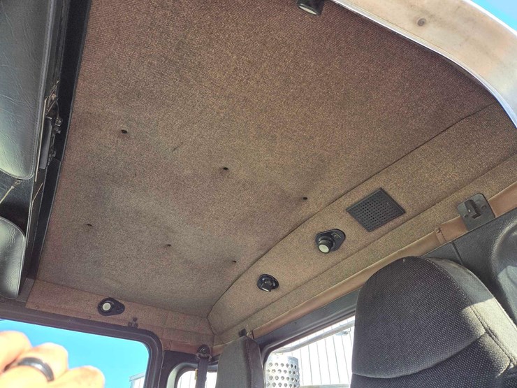 kenworth-t800-image-51