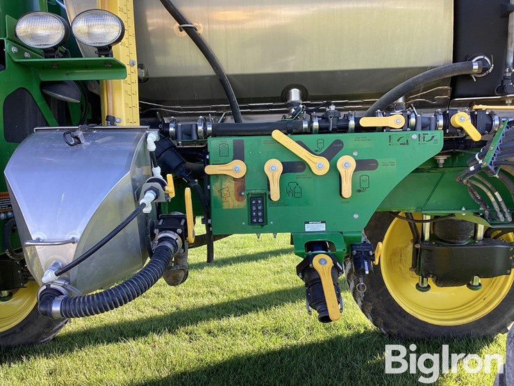 john-deere-r4038-image-20