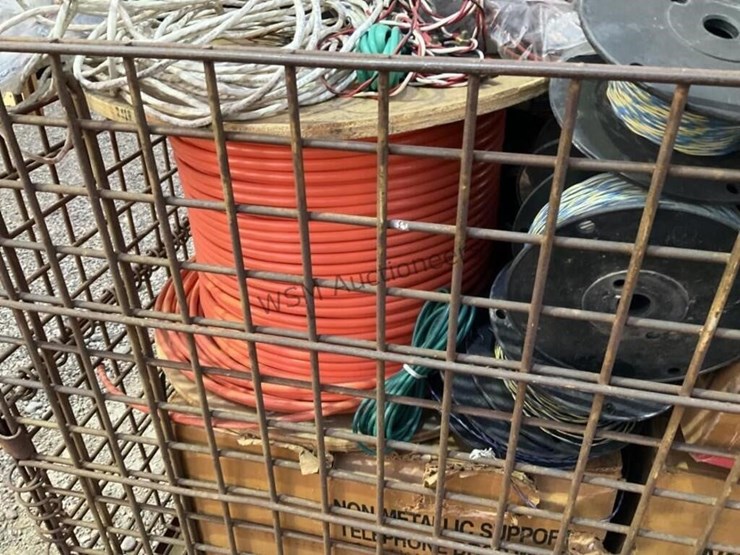 basket-of-asst-wire-image-6