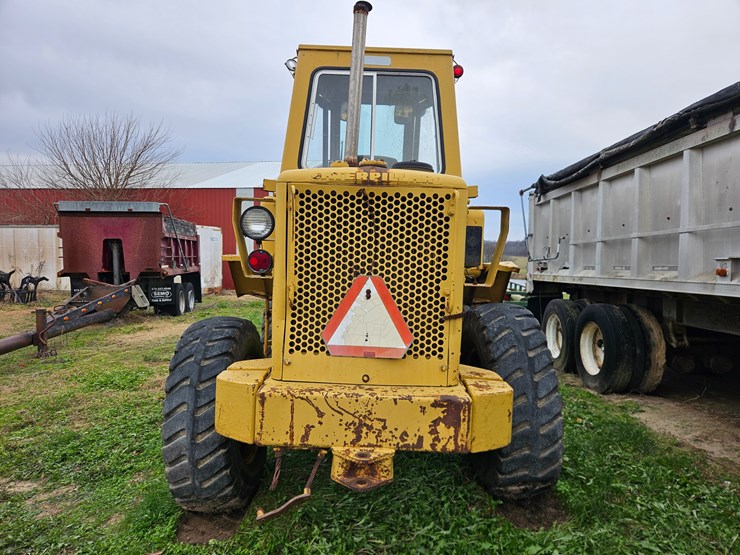 caterpillar-920-image-8