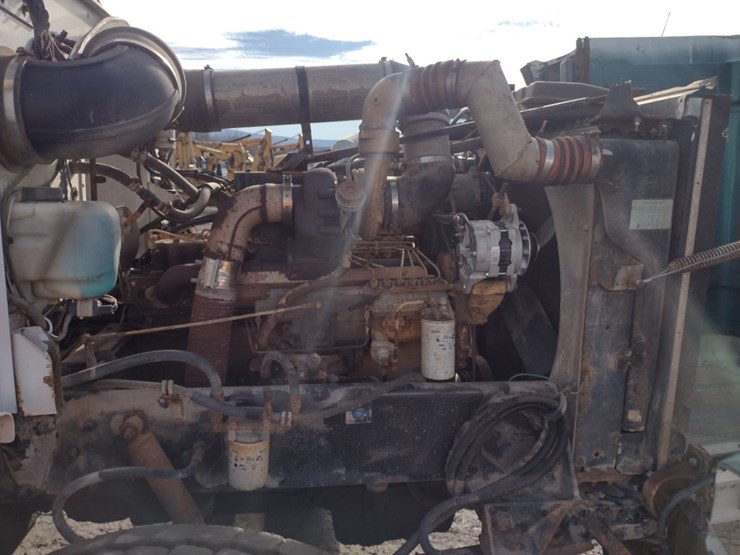 peterbilt-357-image-17