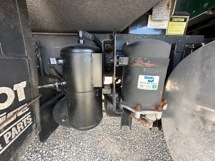 kenworth-t800-image-33