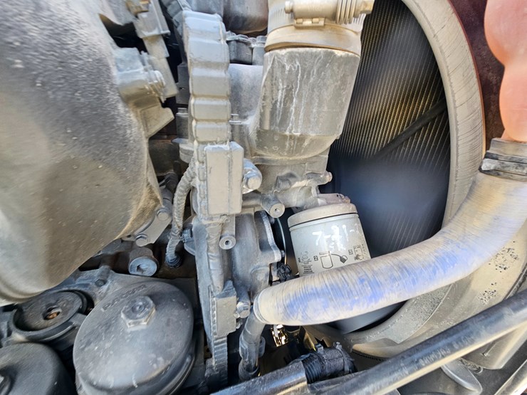 2021-kenworth-t680-image-108