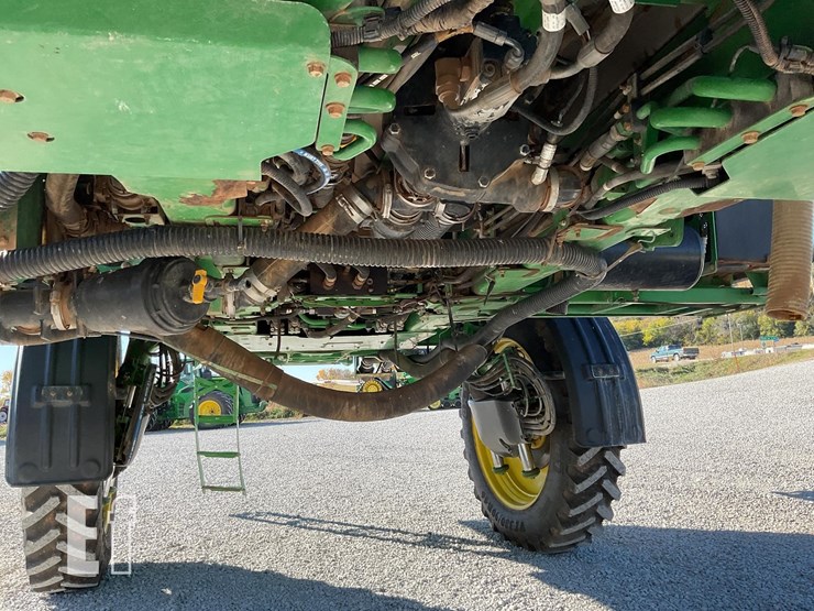 john-deere-r4038-image-26