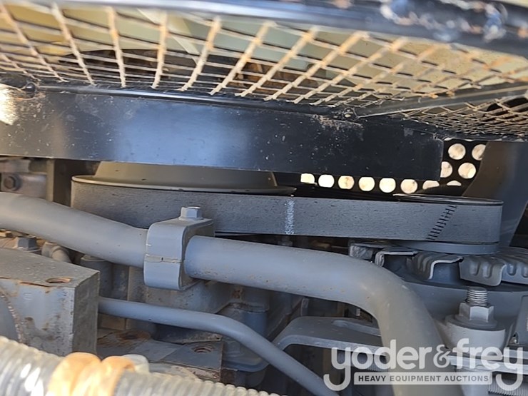 2021-case-cx210-lc-image-165