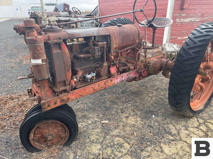 international-f14-image-1