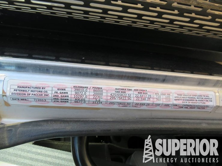 2014-peterbilt-388-image-17