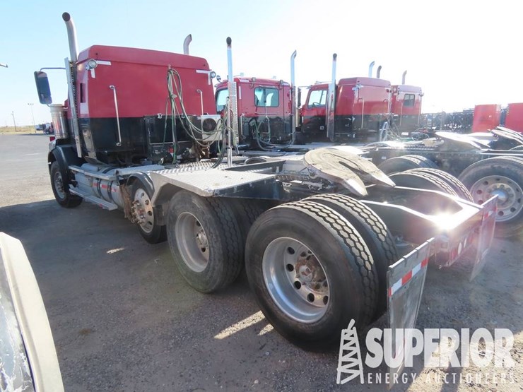 western-star-4900-image-4