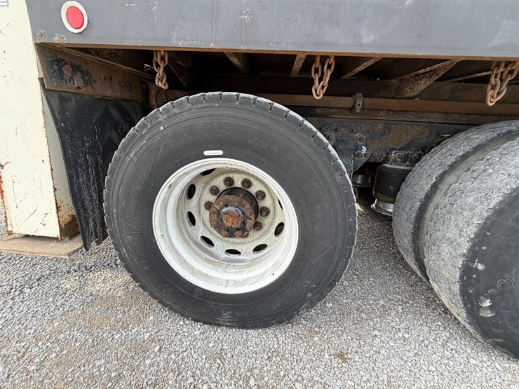 national-1100-image-25