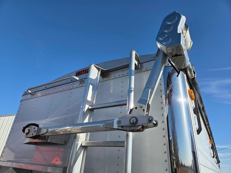 2013-timpte-super-hopper-image-3