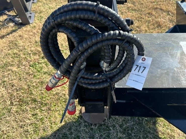 future-ft-ad680-skid-steer-hyd-pile-driver-image-4