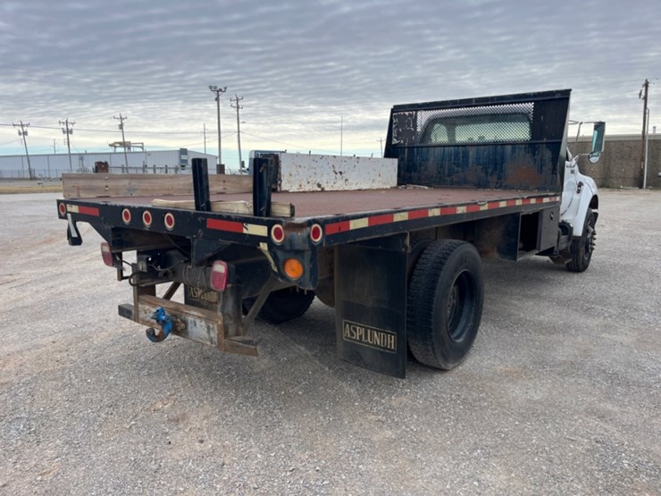 2001-ford-f750-image-5