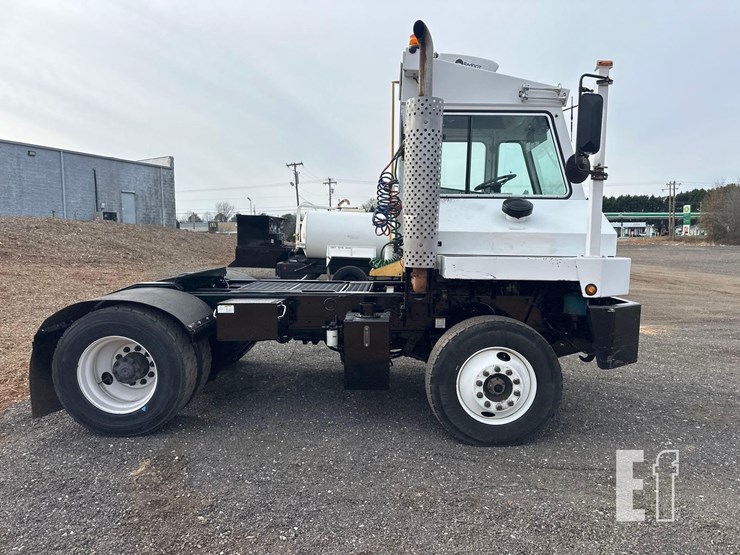 2011-capacity-tj5000-image-5